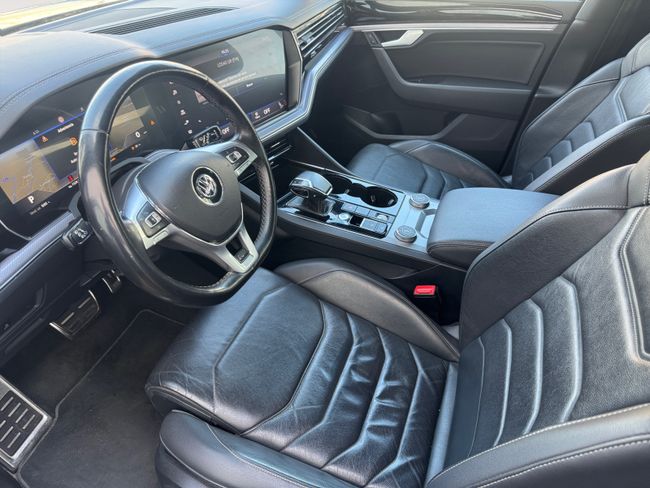 Volkswagen Touareg R-Line 3.0 TDI 210kW (286CV) Tip 4Motion  - Foto 8