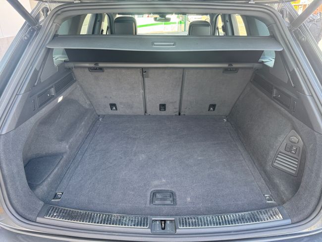 Volkswagen Touareg R-Line 3.0 TDI 210kW (286CV) Tip 4Motion  - Foto 17