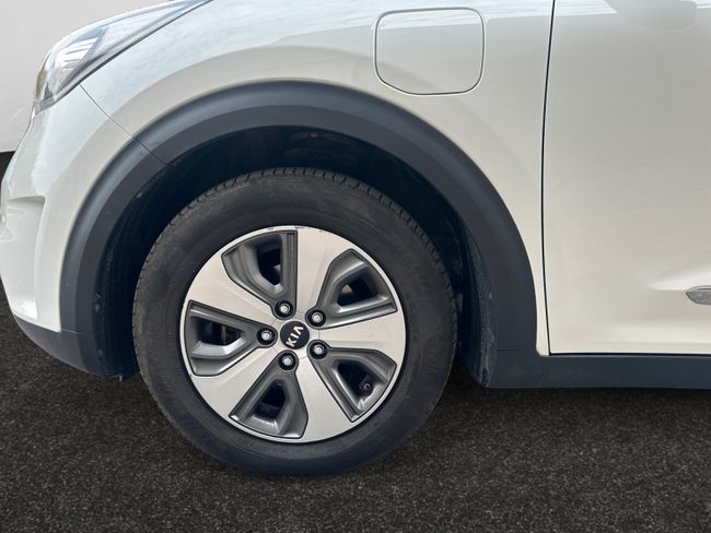 Kia Niro 1.6 GDi Híbrido Enchufable 104kW Drive  - Foto 21