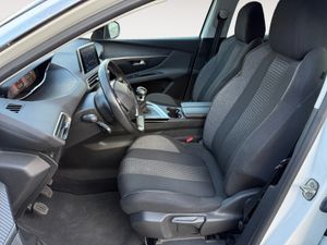 Peugeot 3008 1.5 BlueHDi 96kW (130CV) S&S Active Pack  - Foto 25