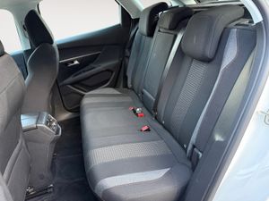 Peugeot 3008 1.5 BlueHDi 96kW (130CV) S&S Active Pack  - Foto 23