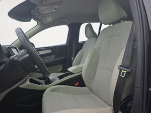Volvo XC40 1.5 T3 Momentum  - Foto 13
