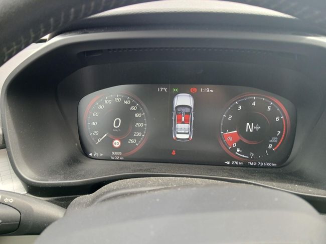 Volvo XC40 1.5 T3 Momentum Auto  - Foto 11