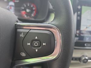 Volvo XC40 1.5 T3 Momentum  - Foto 29
