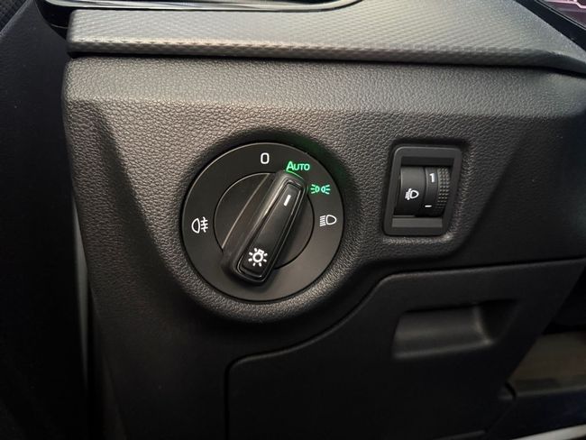 Skoda Kamiq 1.0 TSI 81kW (110CV) DSG Ambition  - Foto 14