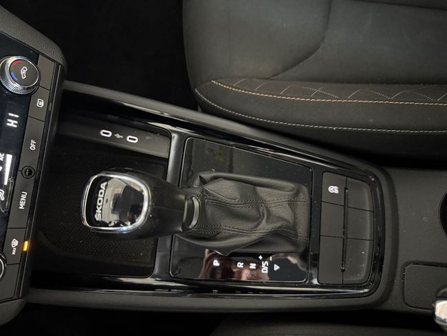 Skoda Kamiq 1.0 TSI 81kW (110CV) DSG Ambition  - Foto 9