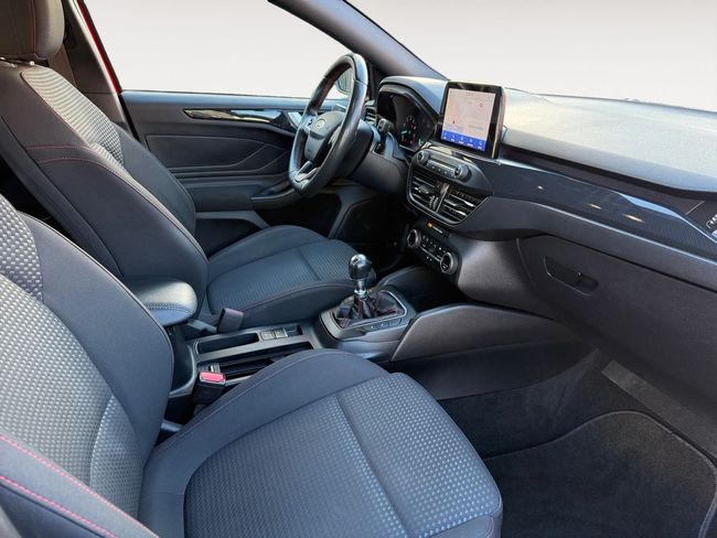 Ford Focus 1.0 Ecoboost MHEV 92kW ST-Line SB  - Foto 13