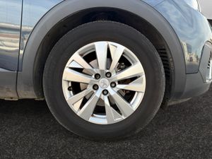 Peugeot 5008 Active 1.6L BlueHDi 88kW(120CV) S&S EAT6  - Foto 43