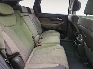 Hyundai Santa Fe 2.2 CRDi Klass 4x2 7S  - Foto 19