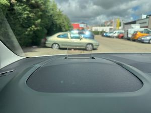 Citroën Berlingo Talla M BlueHDi 100 S&S SHINE  - Foto 25