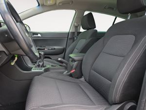 Kia Sportage 1.6 MHEV Concept 100kW (136CV) 4x2  - Foto 13