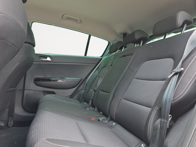 Kia Sportage 1.6 MHEV Concept 100kW (136CV) 4x2  - Foto 11