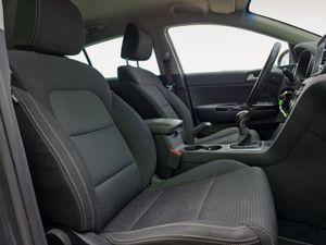 Kia Sportage 1.6 MHEV Concept 100kW (136CV) 4x2  - Foto 23
