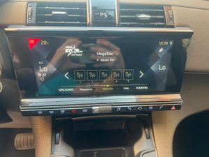 DS DS 7 PureTech 132kW (180CV) Auto. SO CHIC  - Foto 41