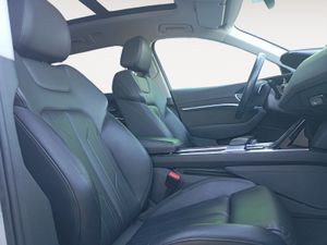 Audi e-tron Black Line edition 55 quattro  - Foto 21