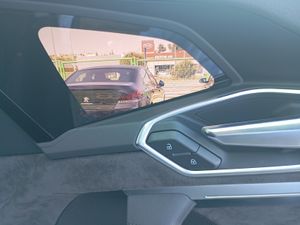 Audi e-tron Black Line edition 55 quattro  - Foto 25
