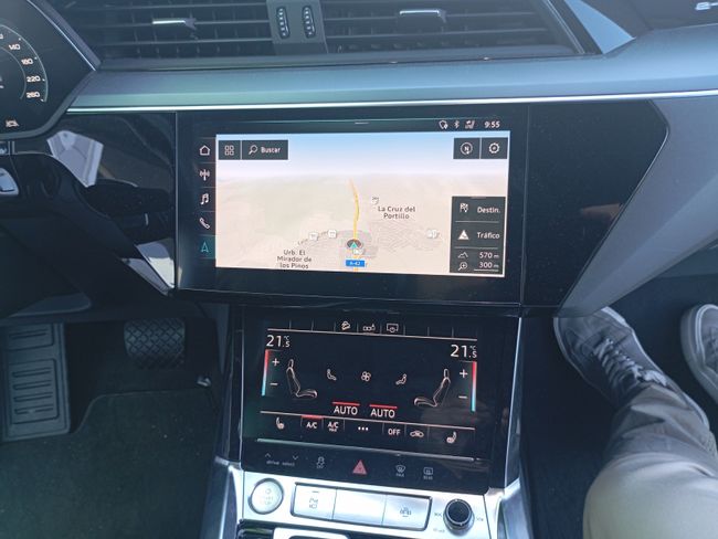 Audi e-tron Black Line edition 55 quattro  - Foto 13