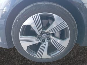 Audi e-tron Black Line edition 55 quattro  - Foto 39