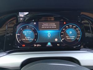 Volkswagen Golf Life 2.0 TDI 85kW (115CV)  - Foto 25