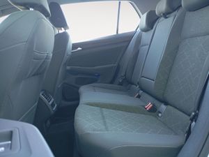 Volkswagen Golf Life 2.0 TDI 85kW (115CV)  - Foto 19