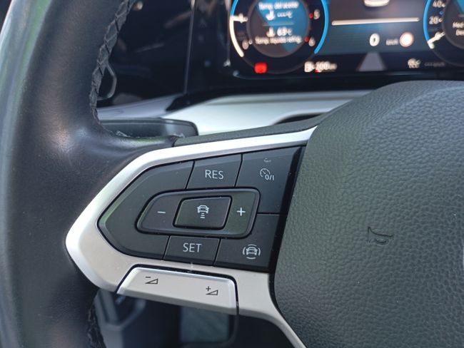 Volkswagen Golf Life 2.0 TDI 85kW (115CV)  - Foto 18