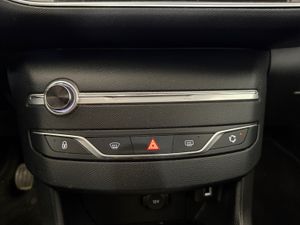 Peugeot 308 SW Access BlueHDI 75KW (100CV)  - Foto 31