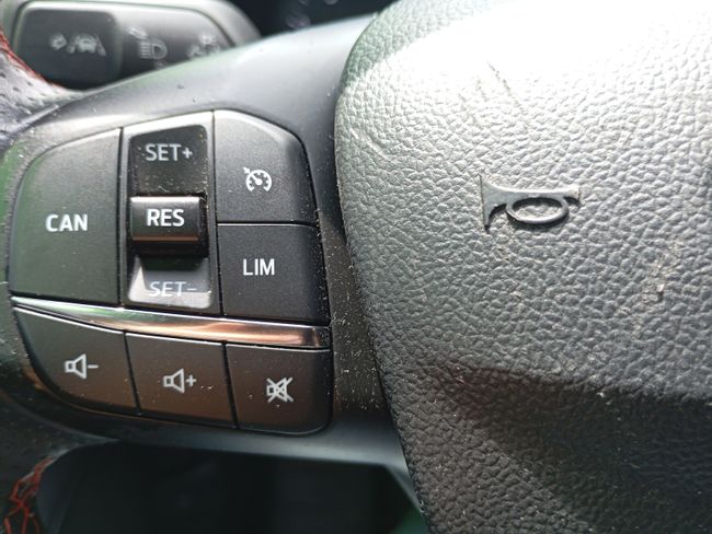 Ford Focus 1.0 Ecoboost 92kW ST-Line  - Foto 21