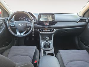 Hyundai i30 1.0 TGDI Essence Fastback  - Foto 15