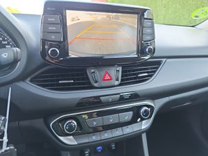 Hyundai i30 1.0 TGDI Essence Fastback  - Foto 27