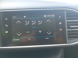 Peugeot 308 5p Tech Edition 1.5 BlueHDi 96KW (130CV)  - Foto 29
