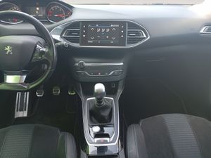 Peugeot 308 5p Tech Edition 1.5 BlueHDi 96KW (130CV)  - Foto 21