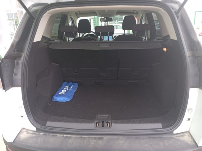 Ford Kuga 1.5 EcoBoost 88kW A-S-S 4x2 ST-Line  - Foto 19