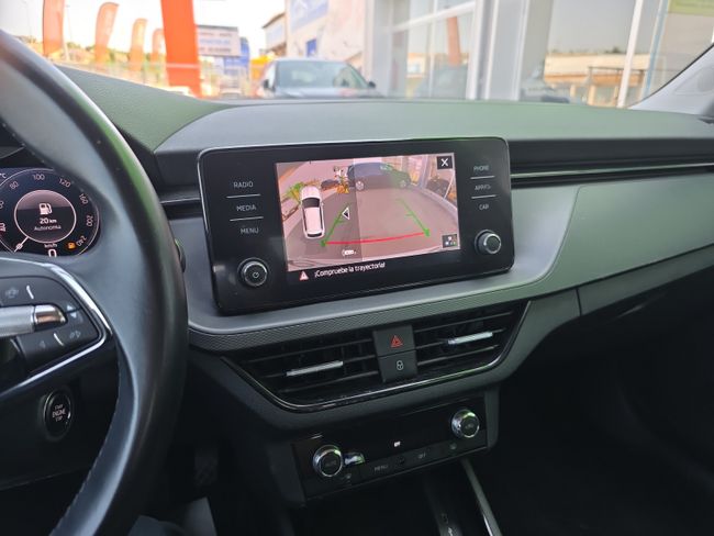 Skoda Kamiq 1.0 TSI 81kW (110CV) DSG Ambition  - Foto 18