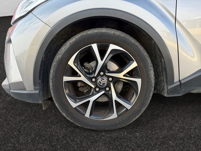 Toyota C-HR 1.8 125H Advance  - Foto 23