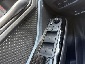 Volkswagen T-Cross Advance 1.0 TSI 81kW (110CV) DSG  - Foto 35