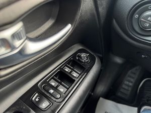 Jeep Renegade Longitude 1.3 PHEV 140kW (190CV) AT EAWD  - Foto 37