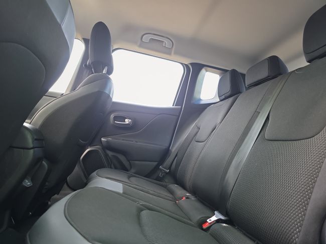 Jeep Renegade Longitude 1.3 PHEV 140kW (190CV) AT EAWD  - Foto 11