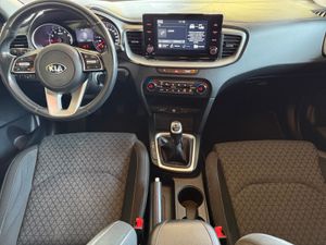 Kia Ceed 1.0 T-GDi 74kW (100CV) Drive  - Foto 13
