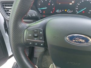 Ford Focus 1.0 Ecoboost 92kW ST-Line  - Foto 27