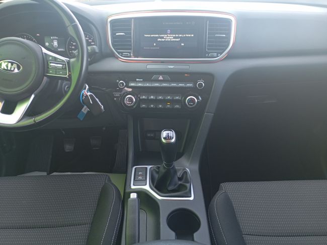 Kia Sportage 1.6 MHEV Black Edition 100kW (136CV) 4x2  - Foto 12