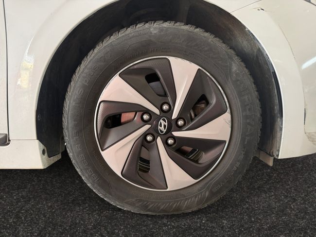 Hyundai IONIQ 1.6 GDI HEV Klass DT  - Foto 19