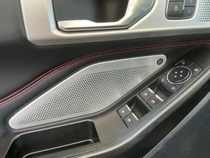 Ford Explorer 3.0 PHEV AWD ST Line  - Foto 39