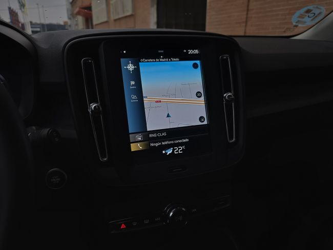 Volvo XC40 1.5 T2 Essential  - Foto 16