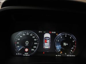 Volvo XC40 1.5 T2 Essential  - Foto 27