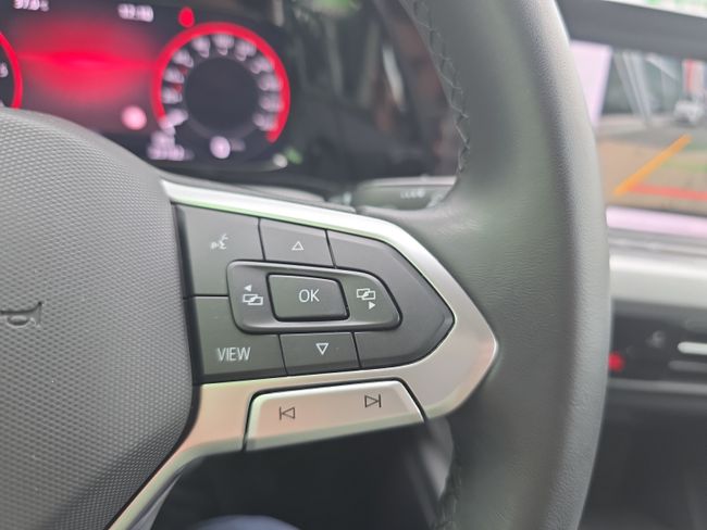 Volkswagen Golf Life 2.0 TDI 85kW (115CV)  - Foto 11