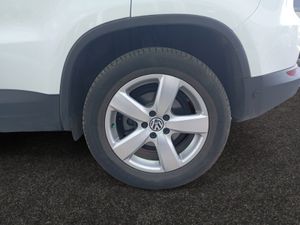 Volkswagen Tiguan T1 2.0 TDI 110CV BMT 4x2  - Foto 27