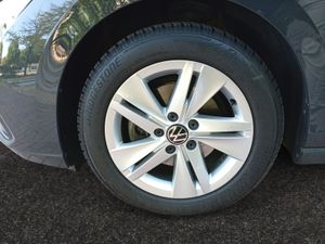 Volkswagen Golf Life 2.0 TDI 110kW (150CV) DSG  - Foto 25