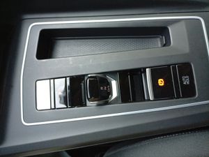 Volkswagen Golf Life 2.0 TDI 110kW (150CV) DSG  - Foto 29