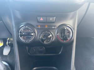 Peugeot 208 5P ACTIVE BlueHDi 73kW (100CV)  - Foto 37