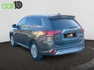 Mitsubishi Outlander 2.4 PHEV Kaiteki Auto 4WD MY19.5  - Foto 3